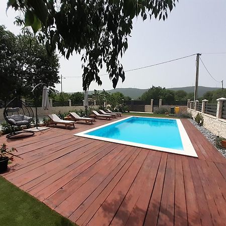 Apartment Karla Snb Lozovac Ngoại thất bức ảnh