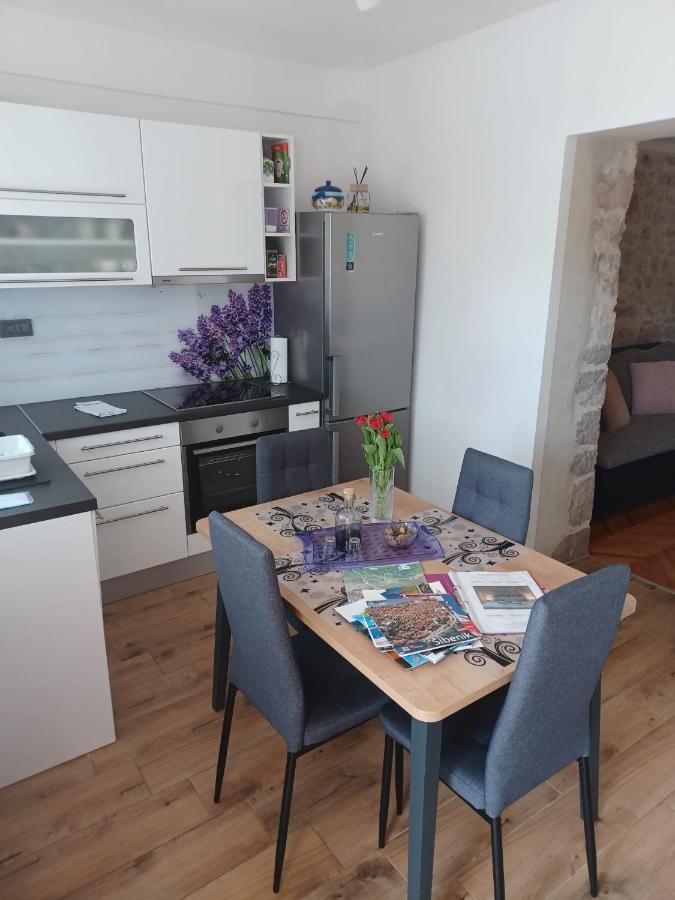 Apartment Karla Snb Lozovac Ngoại thất bức ảnh