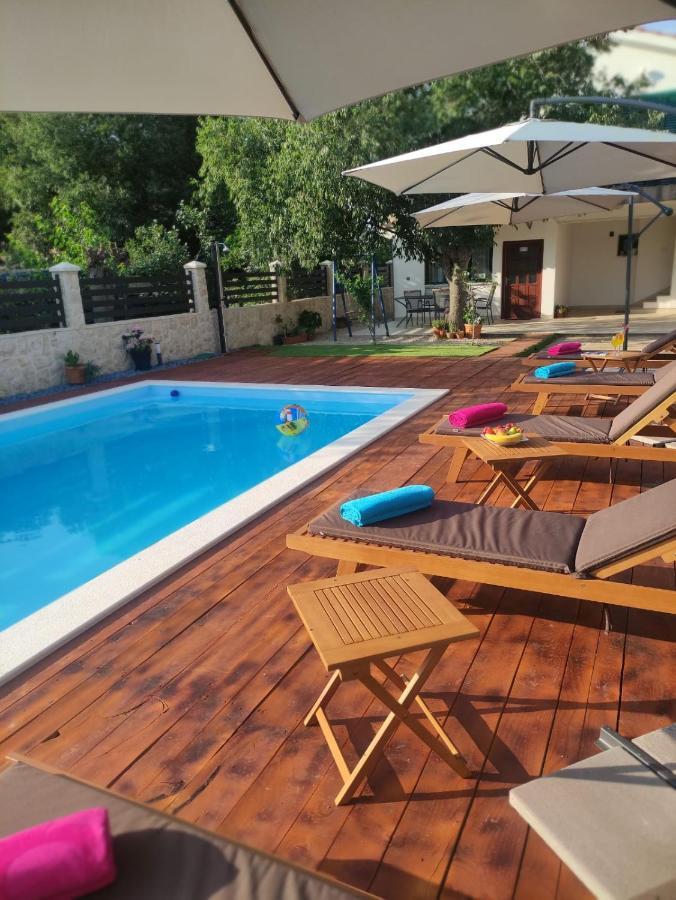 Apartment Karla Snb Lozovac Ngoại thất bức ảnh