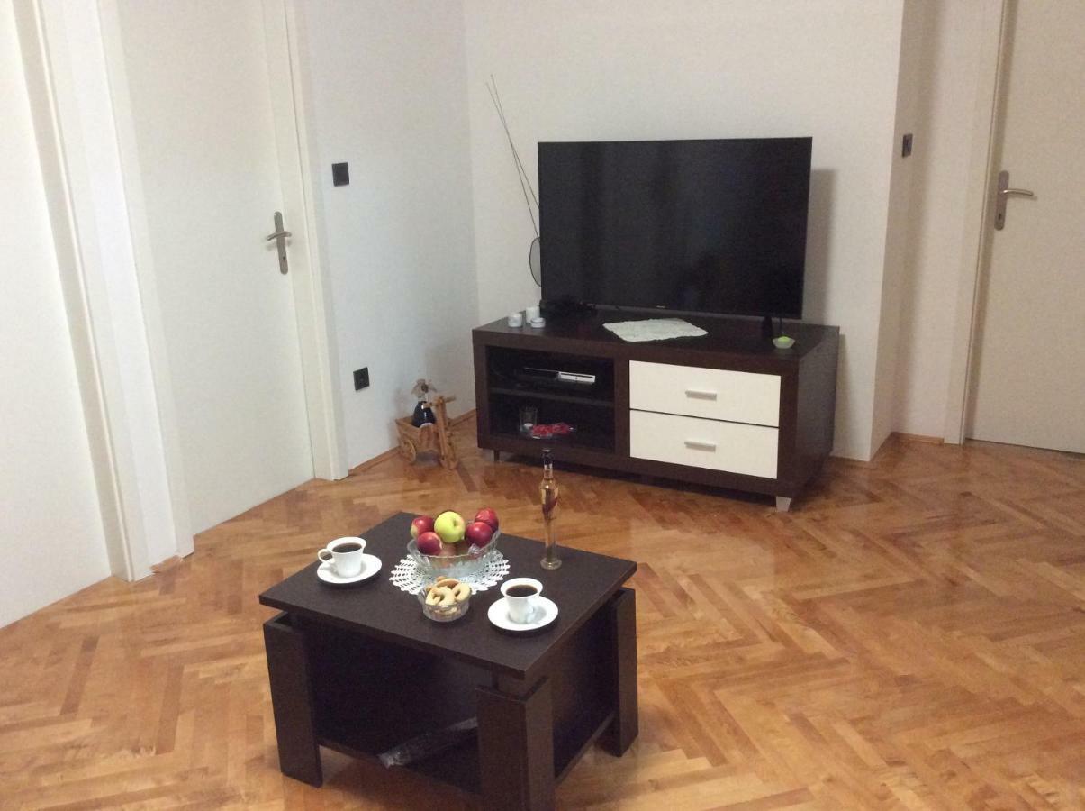 Apartment Karla Snb Lozovac Ngoại thất bức ảnh