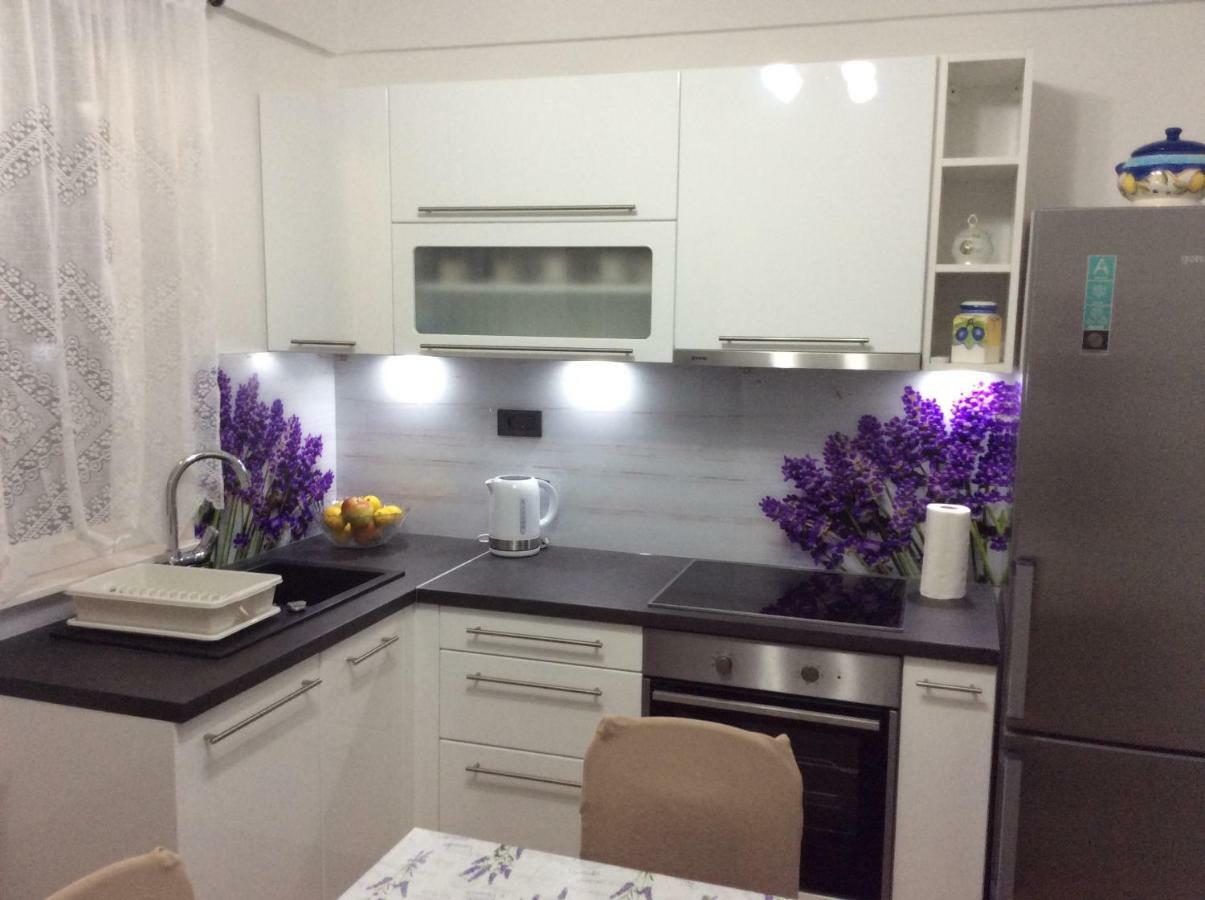 Apartment Karla Snb Lozovac Ngoại thất bức ảnh