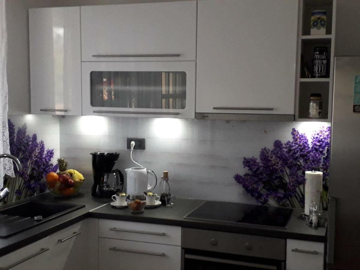 Apartment Karla Snb Lozovac Ngoại thất bức ảnh