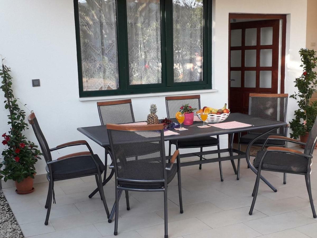 Apartment Karla Snb Lozovac Ngoại thất bức ảnh